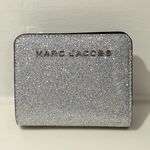 NWT Marc Jacobs mini compact wallet in silver glitter
